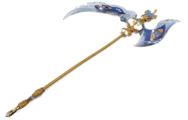 全長約170cmの巨大なオブジェ。しかもクリア樹脂を組み合わせたフルカラー仕様となっている