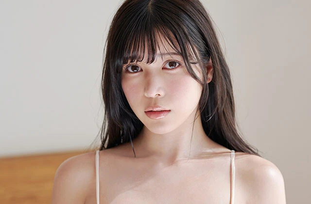 ＜終了＞七瀬なな、週プレ43・44合併号掲載記念オンラインサイン会を10月18日(金) に開催予定！