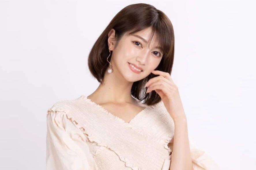 ＜終了＞ABEMAアナウンサー・瀧山あかね、週プレ初表紙記念オンラインサイン会を5月26日（金）開催！