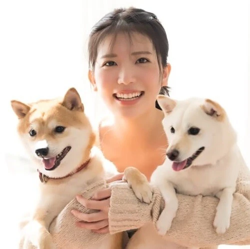 ＜終了＞『羽柴なつみカレンダーブック２０２２』特典会「１日なつみお姉さんと一緒」、１２月４日（土）開催！