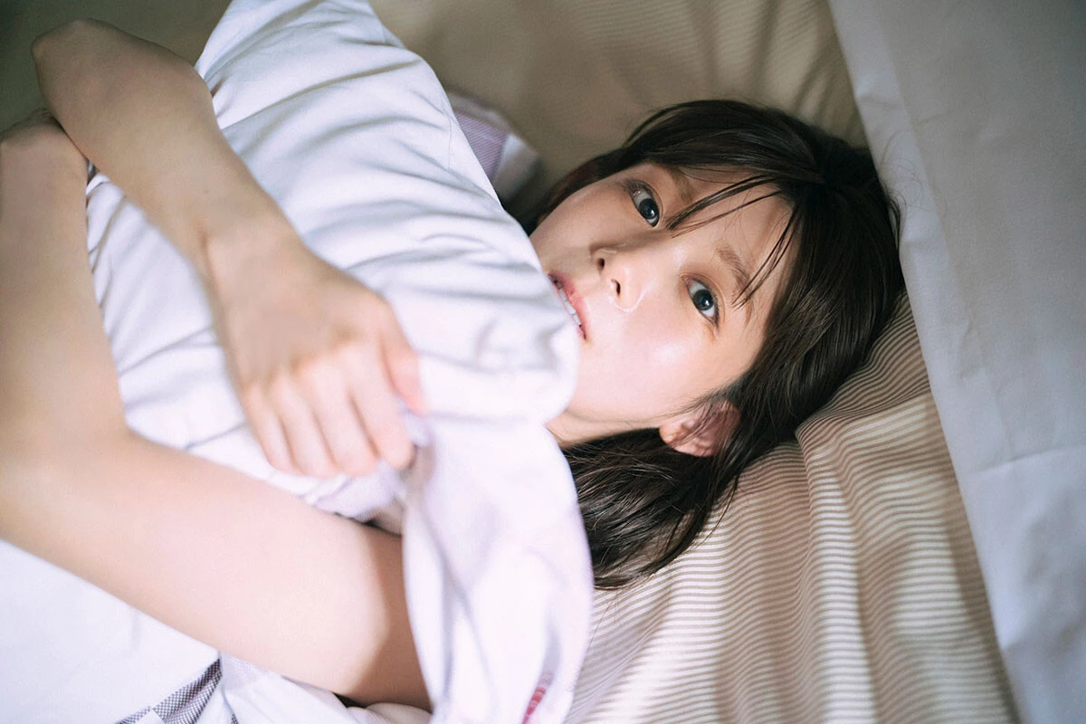 尾関梨香デジタルフォトブック『再会』