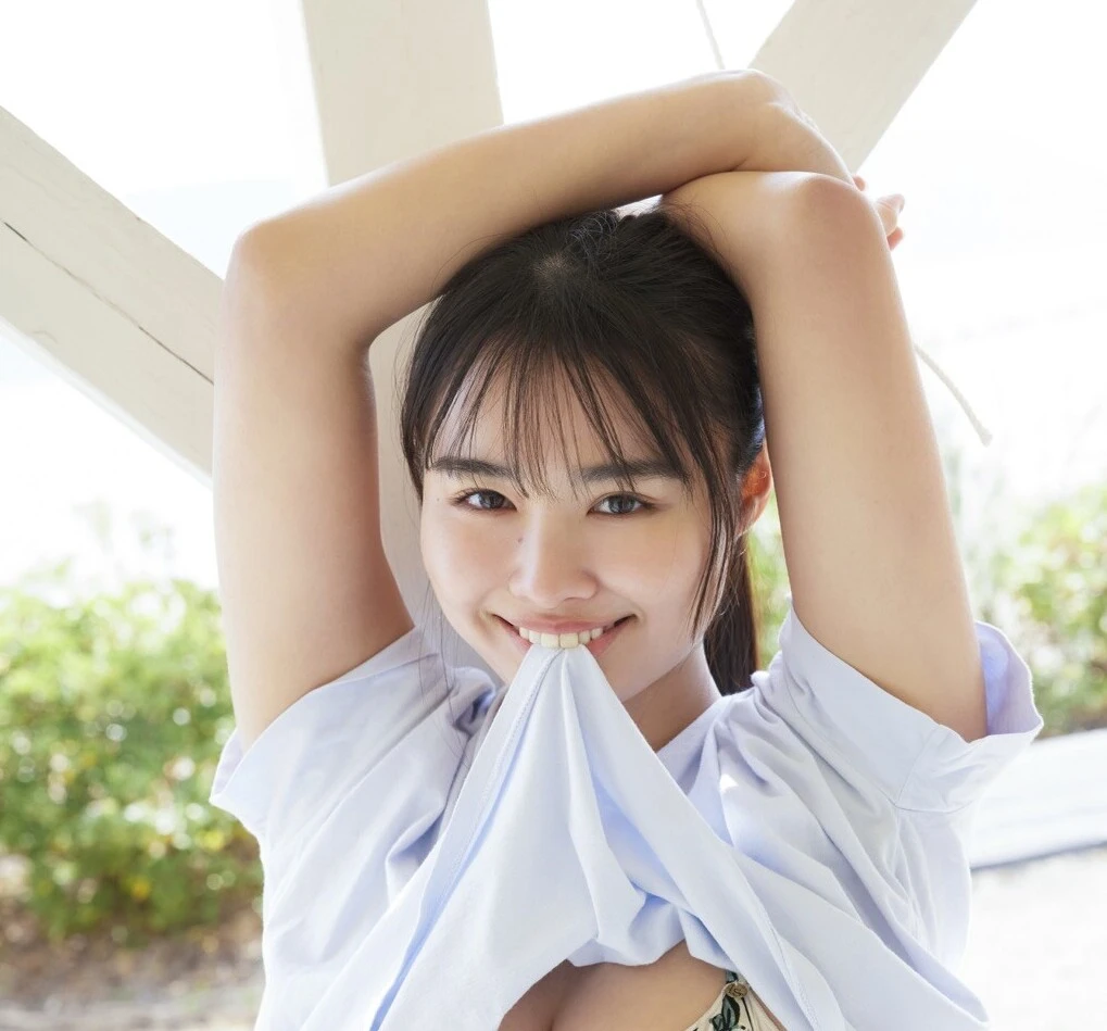 豊島心桜、週プレ19・20号表紙記念オンラインサイン会を5月2日（金）に開催予定！