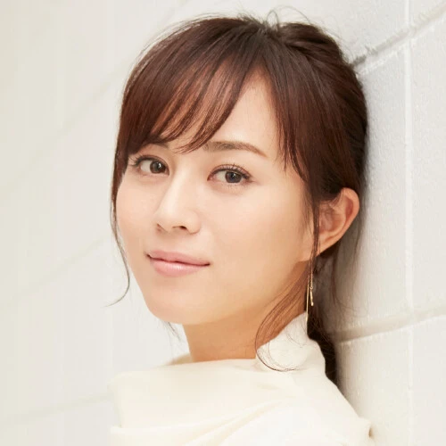 ＜終了＞比嘉愛未写真集『本心』発売記念オンラインサイン会、２月２４日（木）開催！