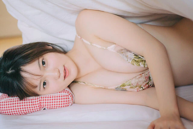 【デジタル限定】ちーまき写真集『ちーまき、黄金比ボディ』