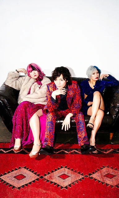 人気お笑いトリオ・ぱーてぃーちゃん、初デジタル写真集『忘れられない Party Night』と各メンバーのソロデジタル写真集を同時リリース！