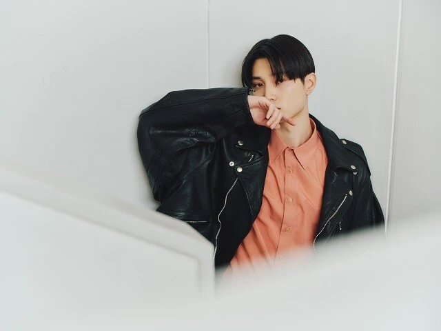 絃瀬聡一デジタル写真集『Gifted』