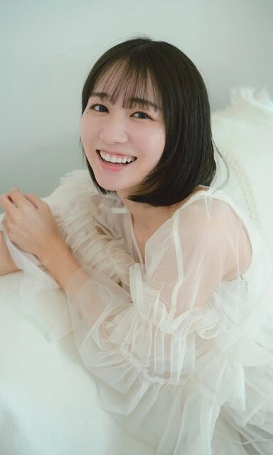 小島菜々恵デジタル写真集『ピント』