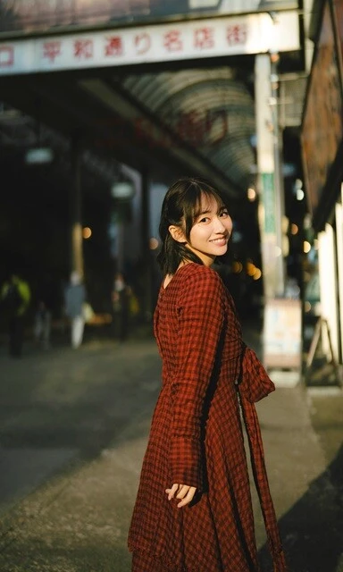 小島菜々恵デジタル写真集『ピント』