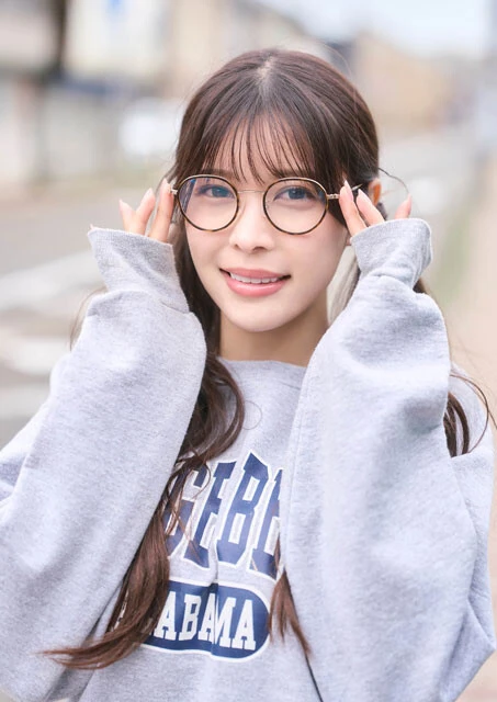 七瀬ななデジタル写真集『もっとみつめて。』