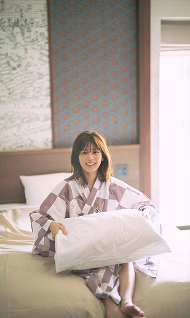 尾関梨香デジタルフォトブック『再会』