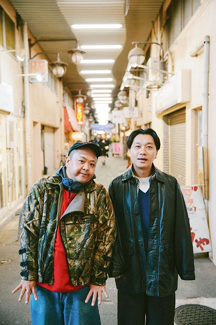 キングオブコント最年長王者のお笑いコンビ・サルゴリラ、初のデジタル写真集リリース決定!