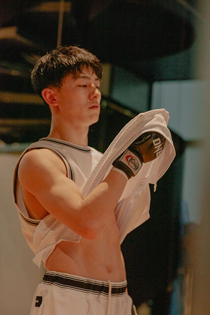 吉成名高デジタル写真集『NADAKA』