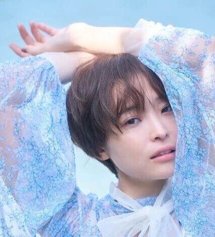 渡邊渚1st写真集『水平線』発売記念オンラインサイン会＆リアルイベント、6月29日（日）開催予定！