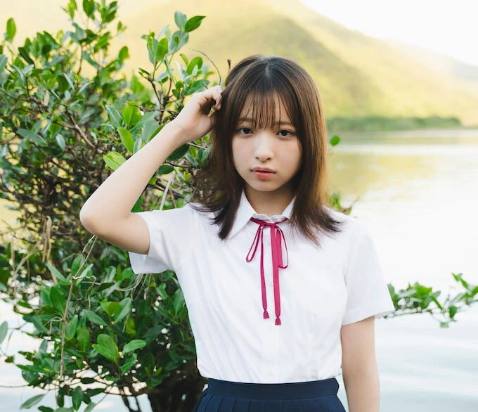 <終了>一ノ瀬瑠菜、週プレ50号掲載記念オンラインサイン会を11月28日(木)に開催予定!