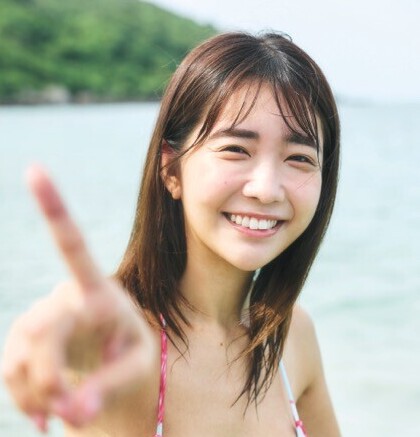 天羽希純写真集『BONUS』オンラインサイン会を1月7日（水）、お渡し握手会を1月10日（土）に開催予定！