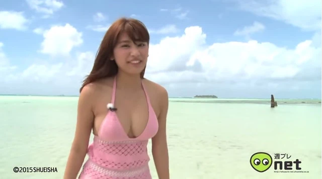 久松郁実、１９歳のわがままボディがすごい！