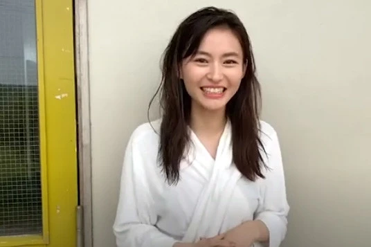 【動画】桜田茉央『ふるふわり』メッセージ