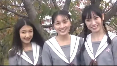 【動画】山本彩加、梅山恋和、塩月希依音『いつもの場所で。』メッセージ