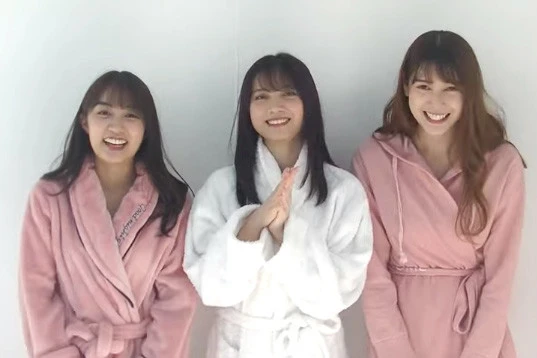 【動画】桃月なしこ　アンジェラ芽衣　黒木ひかり『ＢＬＡＣＫ＆ＷＨＩＴＥ』メッセージ