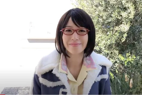 【動画】鷲見玲奈『"メガネの似合う女海兵"』メッセージ