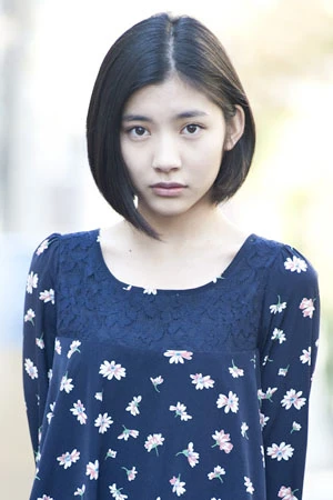 【冬のＣＭ美女】ＮＨＫ「ミライテレビ６０　連続テレビ小説篇」、伊藤梨沙子「あんな年上の方とのキスシーンは初めて！」