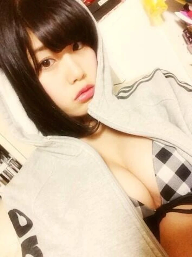 【自画撮りコンテスト】稲村亜美