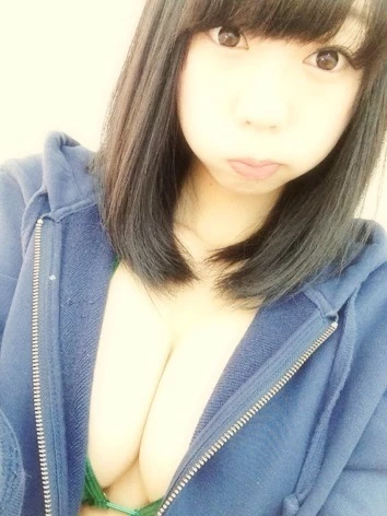 【自画撮りコンテスト】青山ひかる