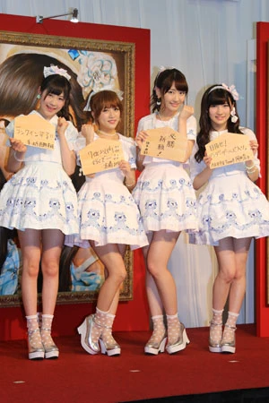 柏木由紀が本気のボケで思わず赤面。毎年恒例、「ＡＫＢ４８選抜総選挙ミュージアム」が秋葉原にオープン