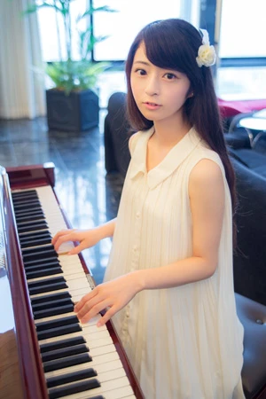 超話題のアイドルユニット「ｄｒｏｐ」に１００問アンケート！　第３回【杉野静香編】