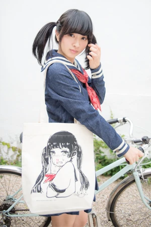 超話題のアイドルユニット「ｄｒｏｐ」に１００問アンケート！　第１回【三嵜みさと編】