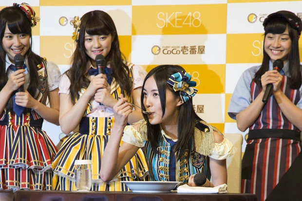 珠理奈は未発売の期間限定レトルトキーマカレーを試食する権利を引き当てたが…