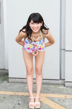 久松郁実が２０１４三愛水着イメージガールを卒業、あの“久ポーズ”でさらに大人のセクシー宣言！