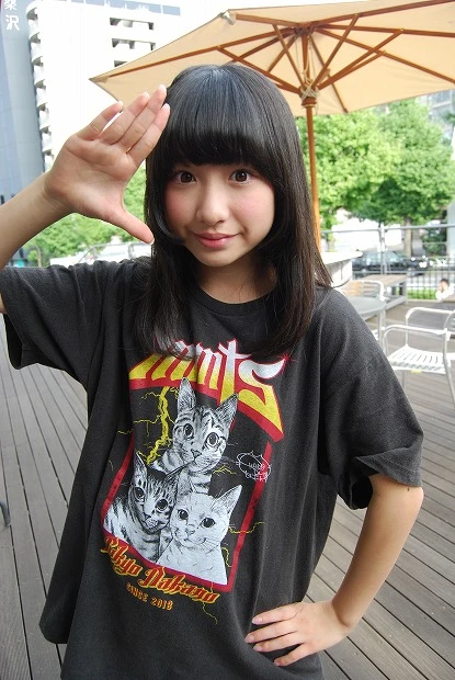 「北の橋本環奈」と話題の吉田凜音ちゃん(13歳)が恋に悩めるオッサンの相談を受けるって!?