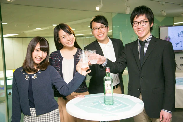 東京会場は新宿駅直結。仕事帰りに同僚や友達と楽しむのにもピッタリだ