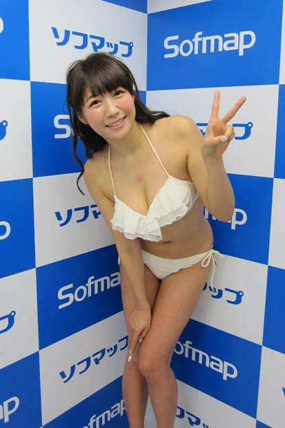 【アイドルイベント】Ｇカップ気象予報士・穂川果音さんが「お天気お姉さんとの休日デート、私でいっぱい妄想してね」