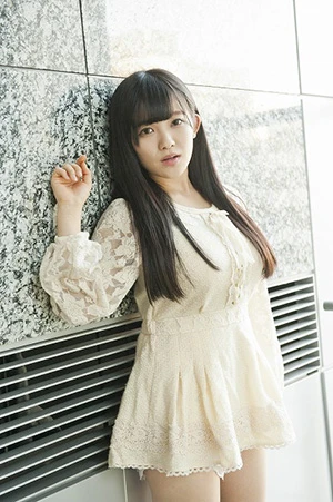 話題の仮面女子から注目のＩカップロリ・天木じゅんが切実すぎる決意！「あと１年しかないので、ヌード以外なんでもやります」