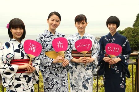 豪華お姉さんたちを超えた？ 鎌倉を訪れた広瀬すずが１０代女子から圧倒的支持でカリスマＮｏ.１を証明