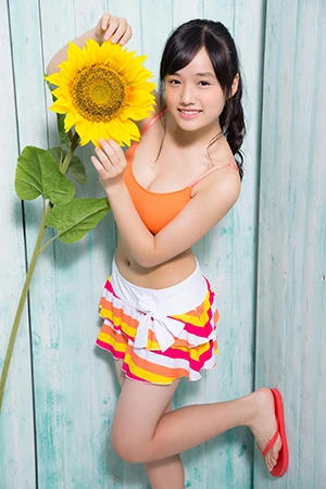 東京アイドルフェスティバル出演メンバーがグラビア共演! 各グループ選抜「MIZUGIフェスティバル」で12人が決意表明!PART3