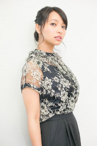 『進撃の巨人』新キャラで話題の水崎綾女「“平成生まれのＦカップ”はもう恥ずかしいので書かないで…」