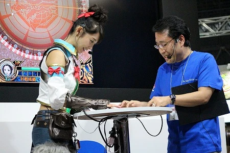 『ベーモンキングダム』落合プロデューサーとのゲーム対戦では、自身がモデルのキャラの必殺技“ののかシールド”を駆使して快勝！