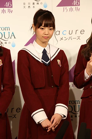 「１６種類のグラフィックシート、コンプリートしてもらえたらうれしいです」（西野）