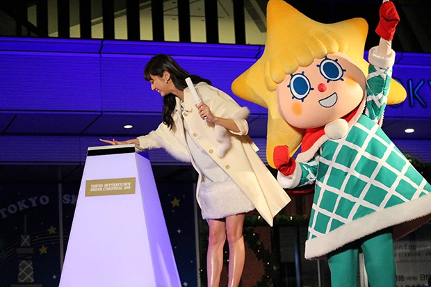 「どう明るくなるか楽しみだけど、（点灯が）私でいいの？」と、開始前は少しナーバス