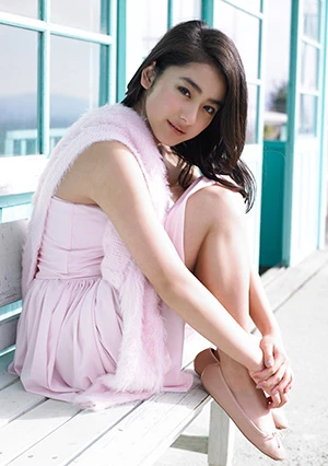 今年ラストを飾るヒロイン・平祐奈が愛らしすぎるグラビアで語った恋愛「今付き合っても生涯一緒にいれる可能性はないんで…」