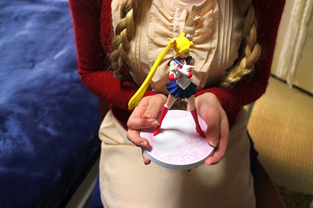 デスクの上に飾られていた、運命を導いた『セーラームーン』のフィギア