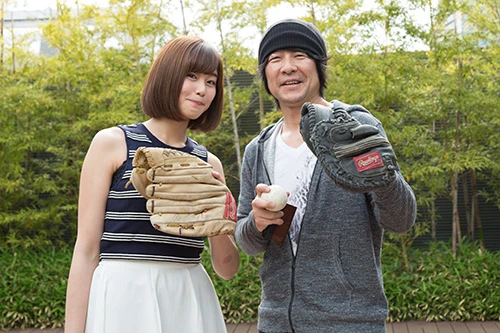 今回、貝山編集長(実は集英社・野球部監督)を相手に剛速球を投げてくれた!