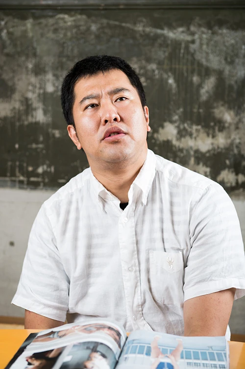 大ブレイクの全裸芸人・とにかく明るい安村が家族との極貧生活まで泣かせる過去を告白！「年内に服を着てＴＶに出れるようになりたい」