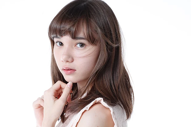 ブランニューガールズ連続インタビュー（３）第２の“千年に一度の美少女”と話題のハーフ美少女・マーシュ彩（１５歳）