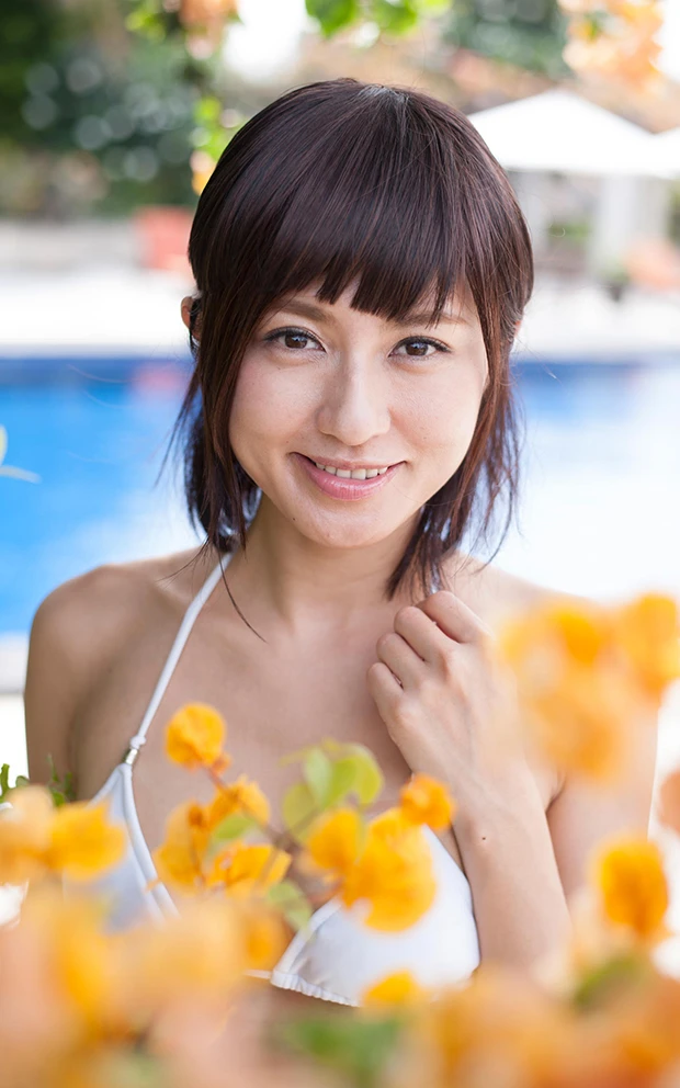 ４１歳にして現役グラドル！ ３代目ミニスカポリス・宮内知美が若手に負けじと過激に挑戦 「需要がある限り、許される限り続けたい」