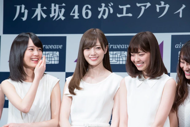 左から、生田絵梨花、白石麻衣、西野七瀬、桜井玲香