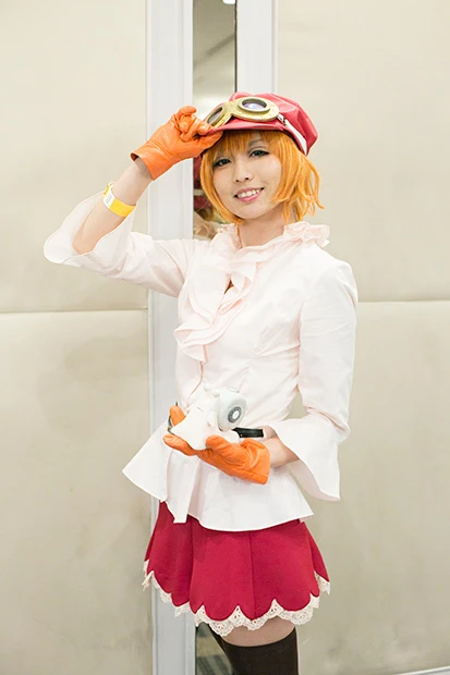 コスプレイヤー名：亜弥音コスチュームの作品名：ＯＮＥ　ＰＩＥ●Ｅキャラクター名：コ●ラＴｗｉｔｔｅｒアカウント：@AYANE_op